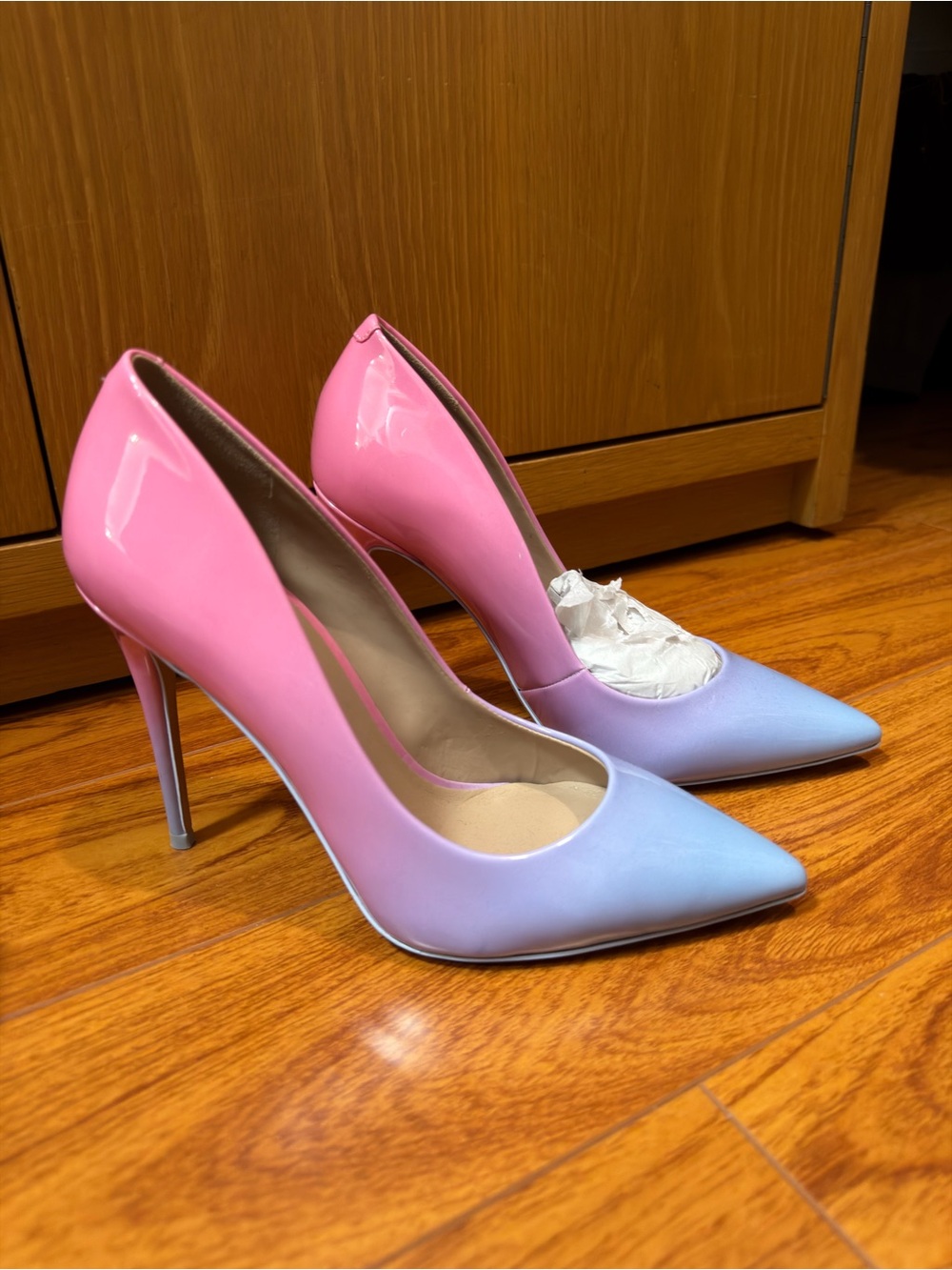 BRAND NEW/UNWORN Aldo Pink to Lavender/blue Ombre Patent Pointed Stiletto Heels
